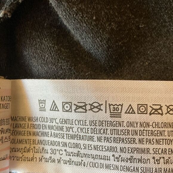 Disney The Marvels Black Pre washed Denim Jacket for Women. Size Small. - Picture 9 of 9